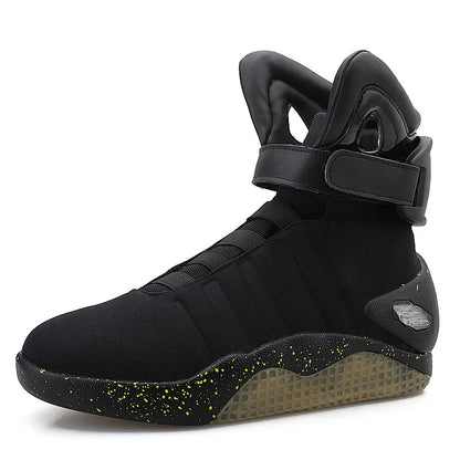 LED Lichtgevende Schoenen. Skate Boots voor Heren, Dames & Kinderen zoals op Tik Tok