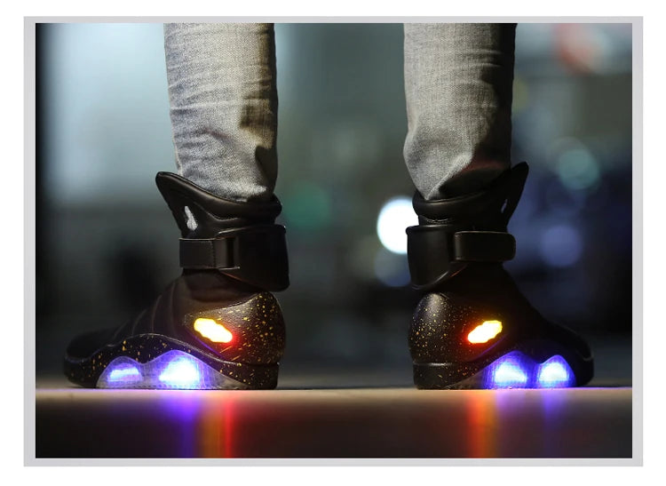 LED Lichtgevende Schoenen. Skate Boots voor Heren, Dames & Kinderen zoals op Tik Tok