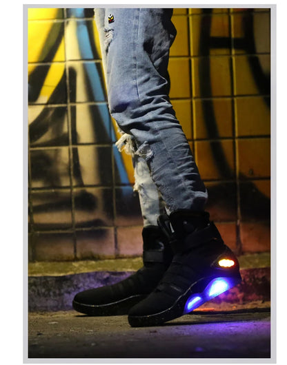 LED Lichtgevende Schoenen. Skate Boots voor Heren, Dames & Kinderen zoals op Tik Tok